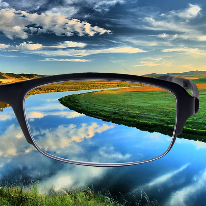 Ultralight Folding Reading Glasses TR90 Frame Portable Slim Presbyopia Spectacles Case Design