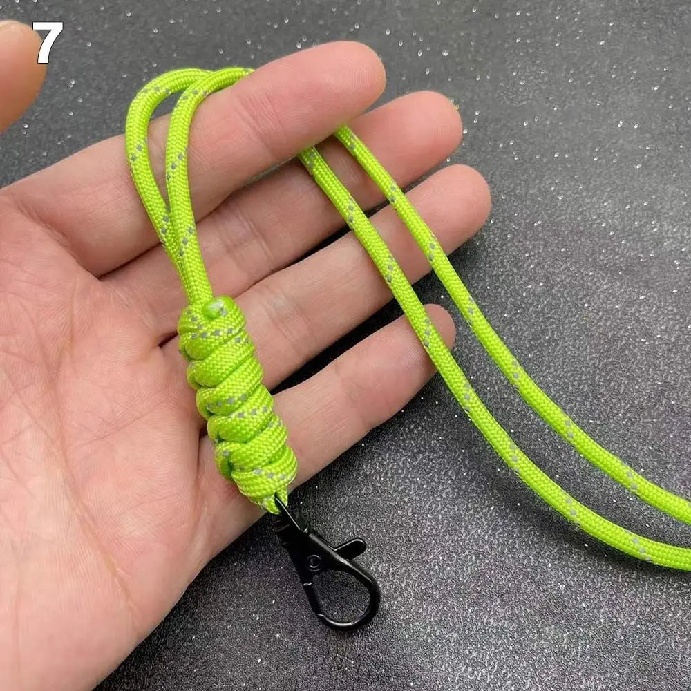 Paracord Survival Keychain with Rotatable Buckle Emergency Lanyard Backpack Key Ring Tool